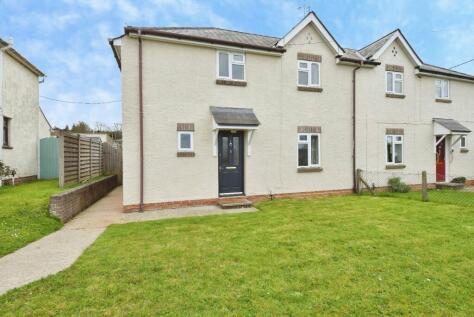 Parsonage Road, Amesbury, SP4 7HT