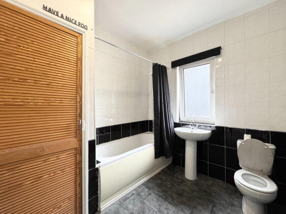 2 bed Terraced for sale Image 10