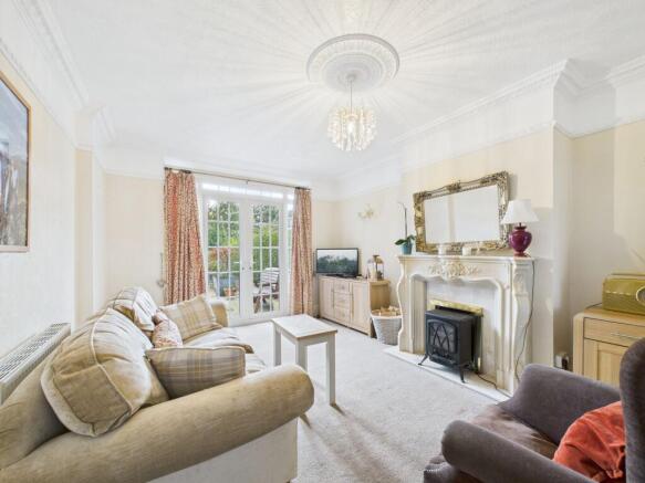 3 bed Semi-Detached for sale Image 4