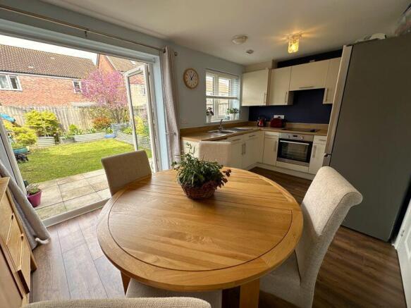 Kitchen/dining room