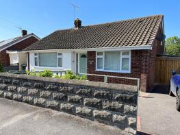 13, Silverlow Road, Bristol BS48 2AD