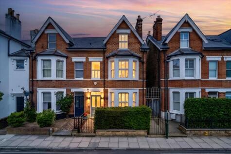 St. Johns Road, Richmond TW9