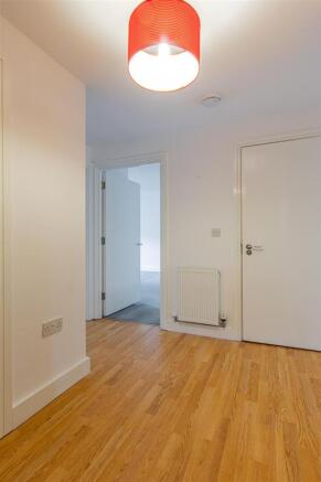 The Glas 4-1.jpg