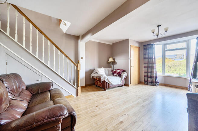 14403851169d67b5628723