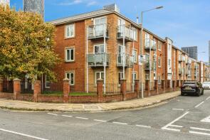 34, Chevassut Street, Manchester M15 5LR