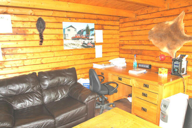 Photo 11