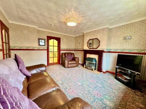 St.Margaret Avenue lounge picture