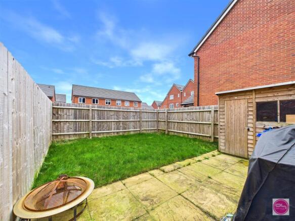 Magpie Close, Branston (17).jpg