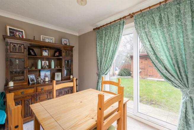 Millers Close 1 Reception Room-3.jpg