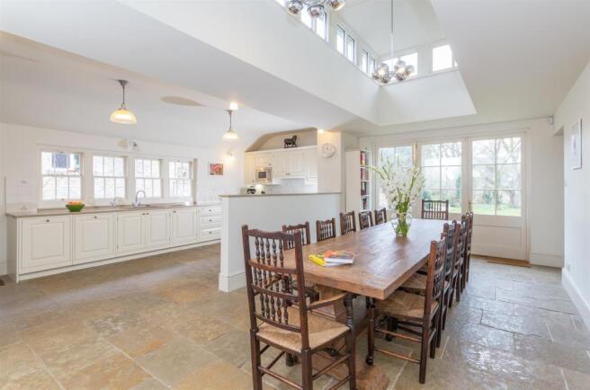 Taylors_Farmhouse_002.jpg
