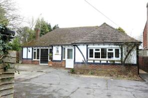 Glenesk, The Street, Henfield BN5 9LX