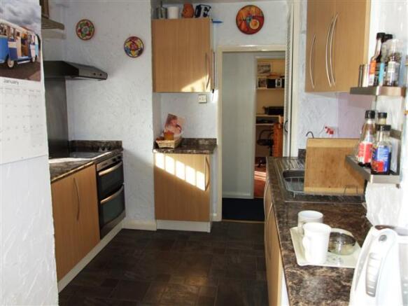 Photo 10