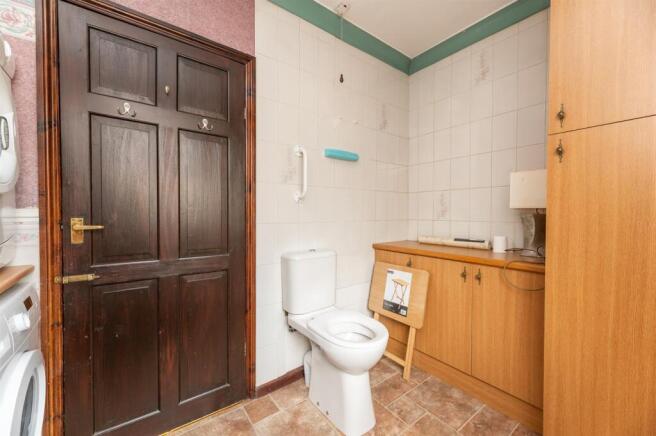 2 bed Apartment for sale Image 12