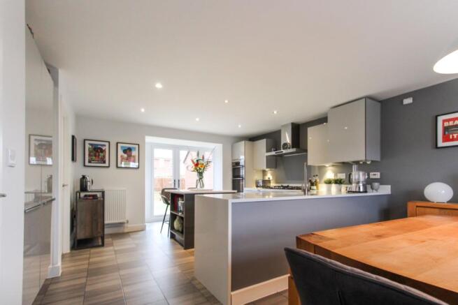 Kitchen/Breakfast