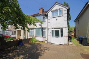 26, Lyndhurst Road, Greenford UB6 9QR