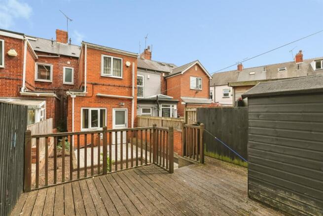 3 bed Terraced for sale Image 12