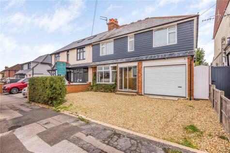 Rowlands Avenue, Waterlooville, PO7