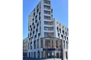 13, 143 Marque House, Hills Road, Cambridge CB2 8RA