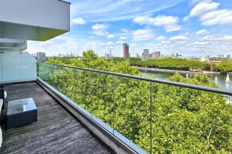 Tavern Quay, Rope Street, Surrey Docks SE16