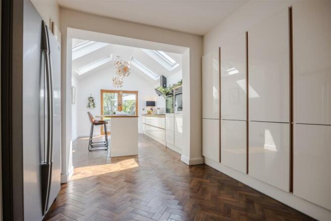 Kitchen / Sitting area