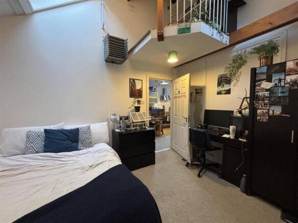 Bedroom 3.jpg