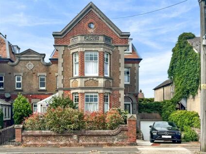 East Ham Road, Littlehampton