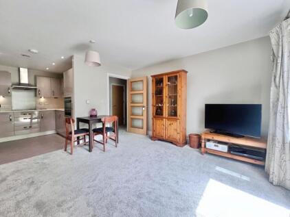 Icknield Place, Goring, Reading, Oxfordshire, RG8