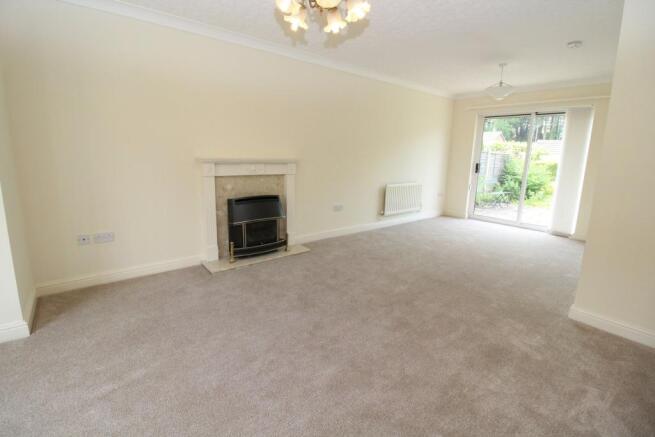 Dining Lounge