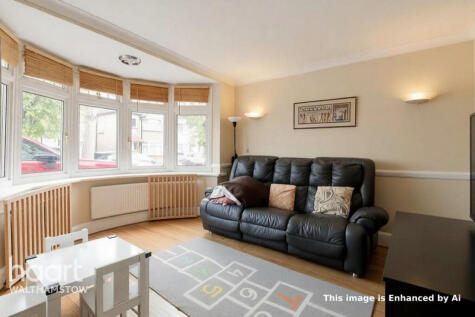 Queens Grove Road, Chingford