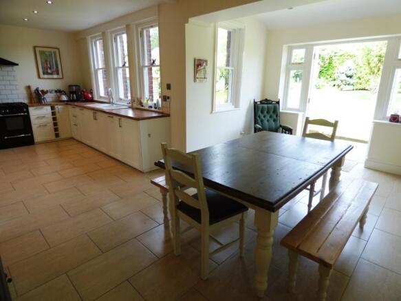 Dining Kitchen
