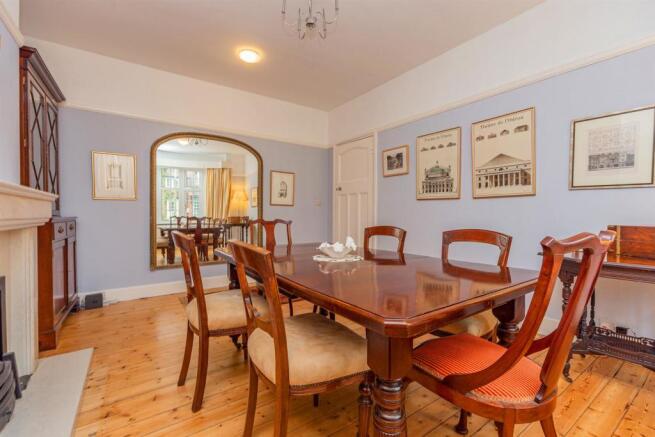 LE2 2EG-Westminster-Road-Leicester-semi-detached-h