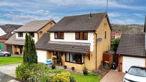 7, Blossom Close, Langstone, Newport NP18 2LT