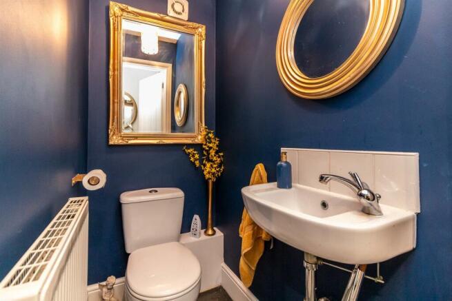 Ground Floor Cloakroom / WC