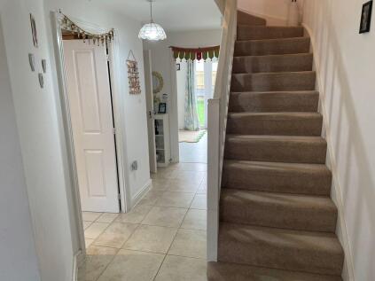 Kingshill Court - No Onward Chain