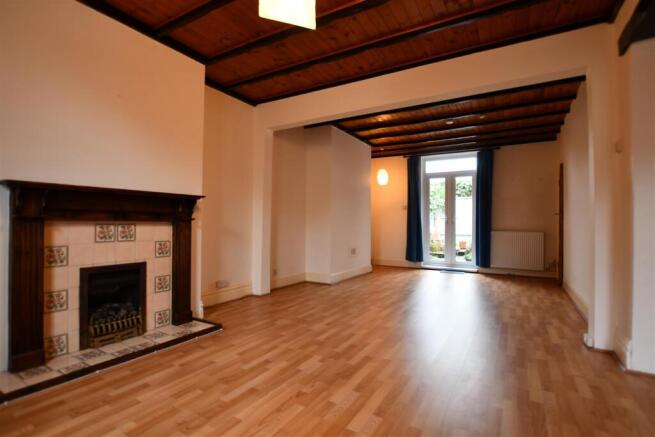 2 bed Terraced for sale Image 2