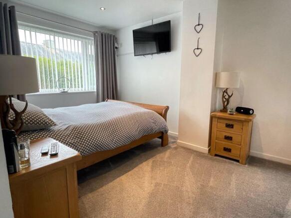 Bed 1