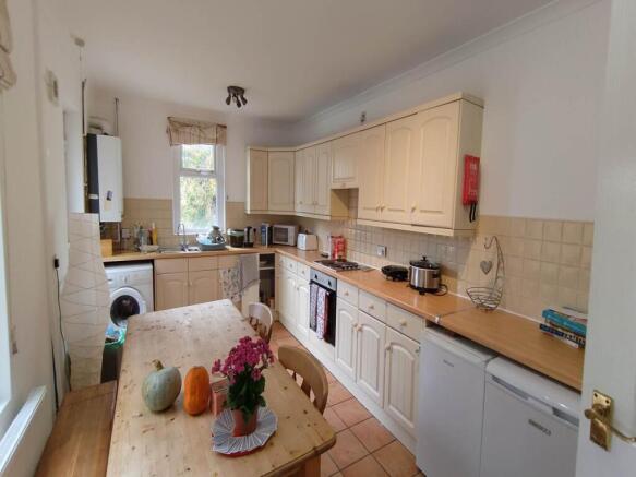 Kitchen (1)