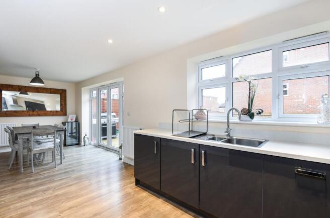 Kitchen/dining room