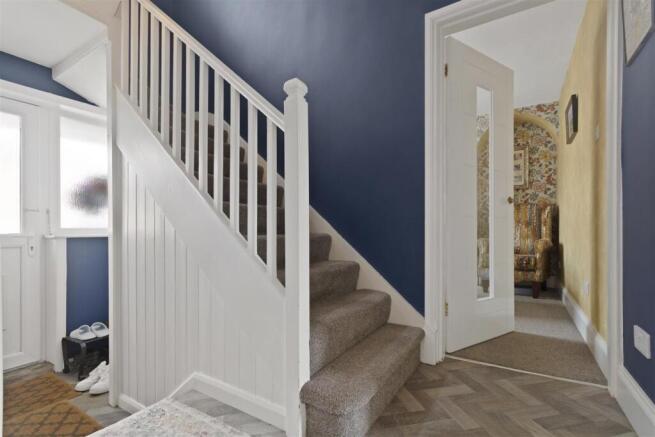 ENTRANCE HALLWAY