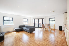 Flat 4, 10, Quaker Street, London E1 6SY
