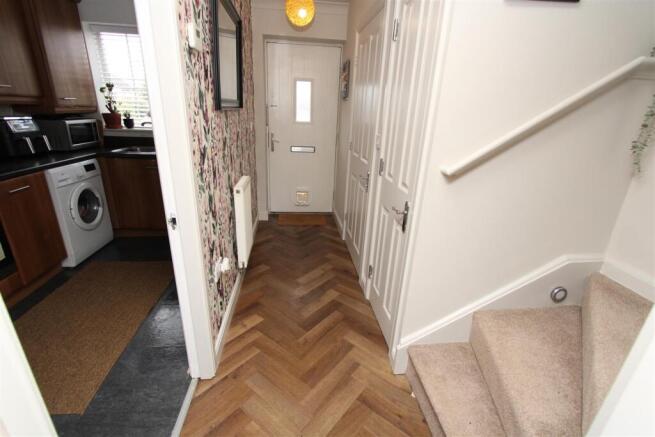 4 bed Town House for sale Image 5