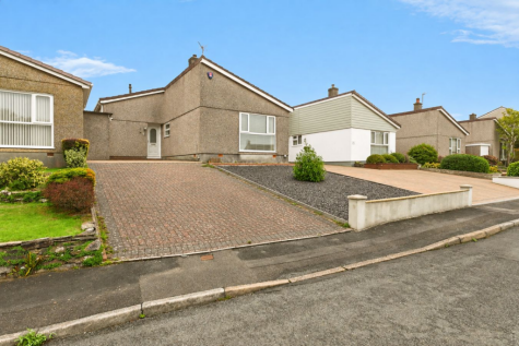 Davenham Close, Plymouth, PL6