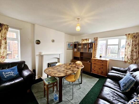 d00c395f-5702-4966-a96d-880f72142936