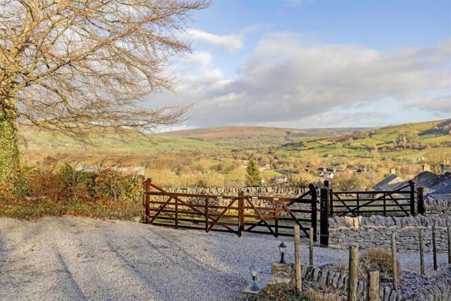 Rear External-10.jpg