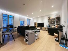 Flat 10, Peterborough House, Jubilee Walk, London WC1X 0BF