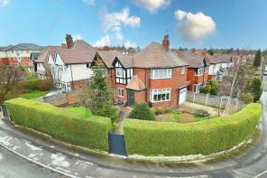 50, Harlow Oval, Harrogate HG2 0DS