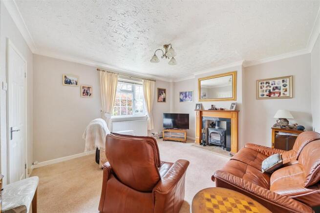 106 Brackley Road, Towcester