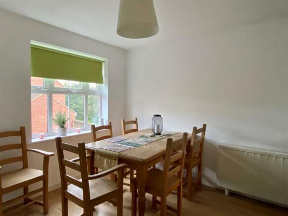 Living/Dining Room