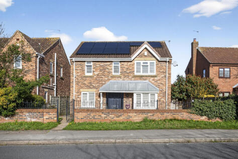 Leeds Road, Selby, YO8