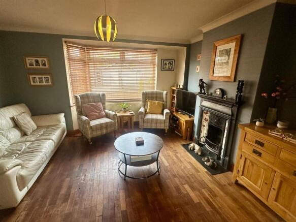 WhatsApp Image 2025-08-13 at 20.02.29_6e5e3cb7.jpg